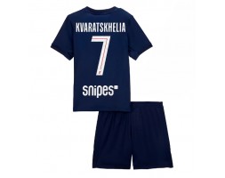 Paris Saint-Germain Khvicha Kvaratskhelia #7 Thuis tenue Kids 2025-26 Korte Mouw (+ Korte broeken) Paris Saint-Germain Khvicha Kvaratskhelia #7 Thuis tenue Kids 2025-26 Korte Mouw (+ Korte broeken)