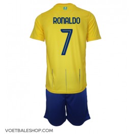 Al-Nassr Cristiano Ronaldo #7 Thuis tenue Kids 2023-24 Korte Mouw (+ Korte broeken)