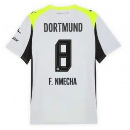 Borussia Dortmund Felix Nmecha #8 Uit tenue 2025-26 Korte Mouw