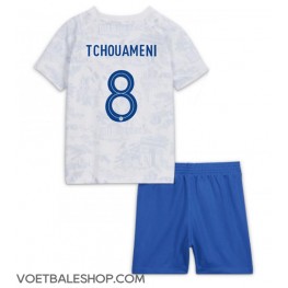 Frankrijk Aurelien Tchouameni #8 Uit tenue Kids WK 2022 Korte Mouw (+ Korte broeken)