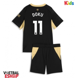 Manchester City Jeremy Doku #11 Uit tenue Kids 2026-27 Korte Mouw (+ Korte broeken)