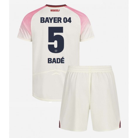 Bayer Leverkusen Loic Bade #5 Uit tenue Kids 2025-26 Korte Mouw (+ Korte broeken)