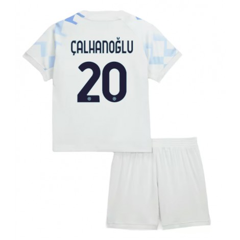 Inter Milan Hakan Calhanoglu #20 Uit tenue Kids 2025-26 Korte Mouw (+ Korte broeken)