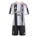 Juventus Pierre Kalulu #15 Thuis tenue Kids 2025-26 Korte Mouw (+ Korte broeken)